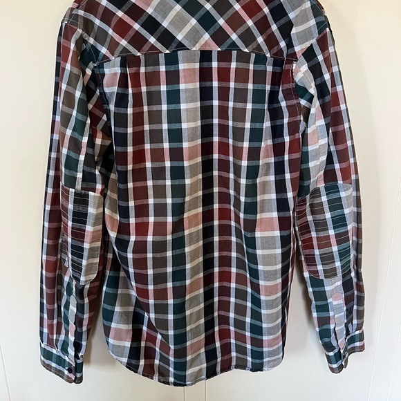 Analog Green and Brown checkered button up - Picture 5 of 5